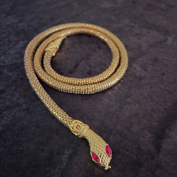 Vintage 1970s Gold Mesh Snake Belt - Picture 2 of 6